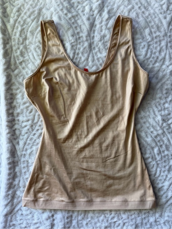 SPANX Other - SPANX Nude Seamless Shaping Tank Top Women’s M Beige Sculpting Compression